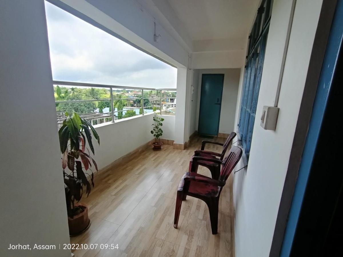 Taj Residency Holiday Homestay -Entire 1Bhk & 2Bhk Private Apartments -Call 767Ooo54Oo Jorhāt Exteriér fotografie