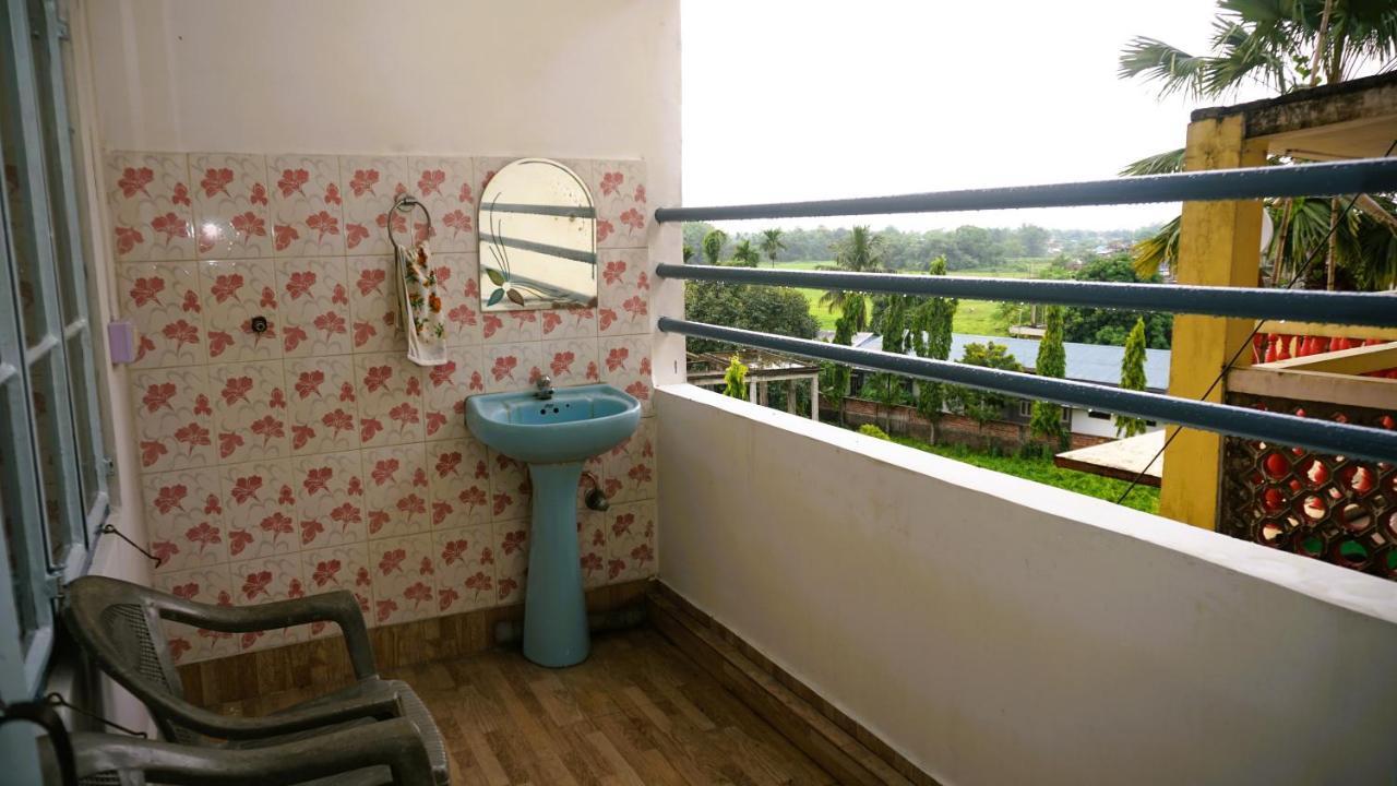 Taj Residency Holiday Homestay -Entire 1Bhk & 2Bhk Private Apartments -Call 767Ooo54Oo Jorhāt Exteriér fotografie