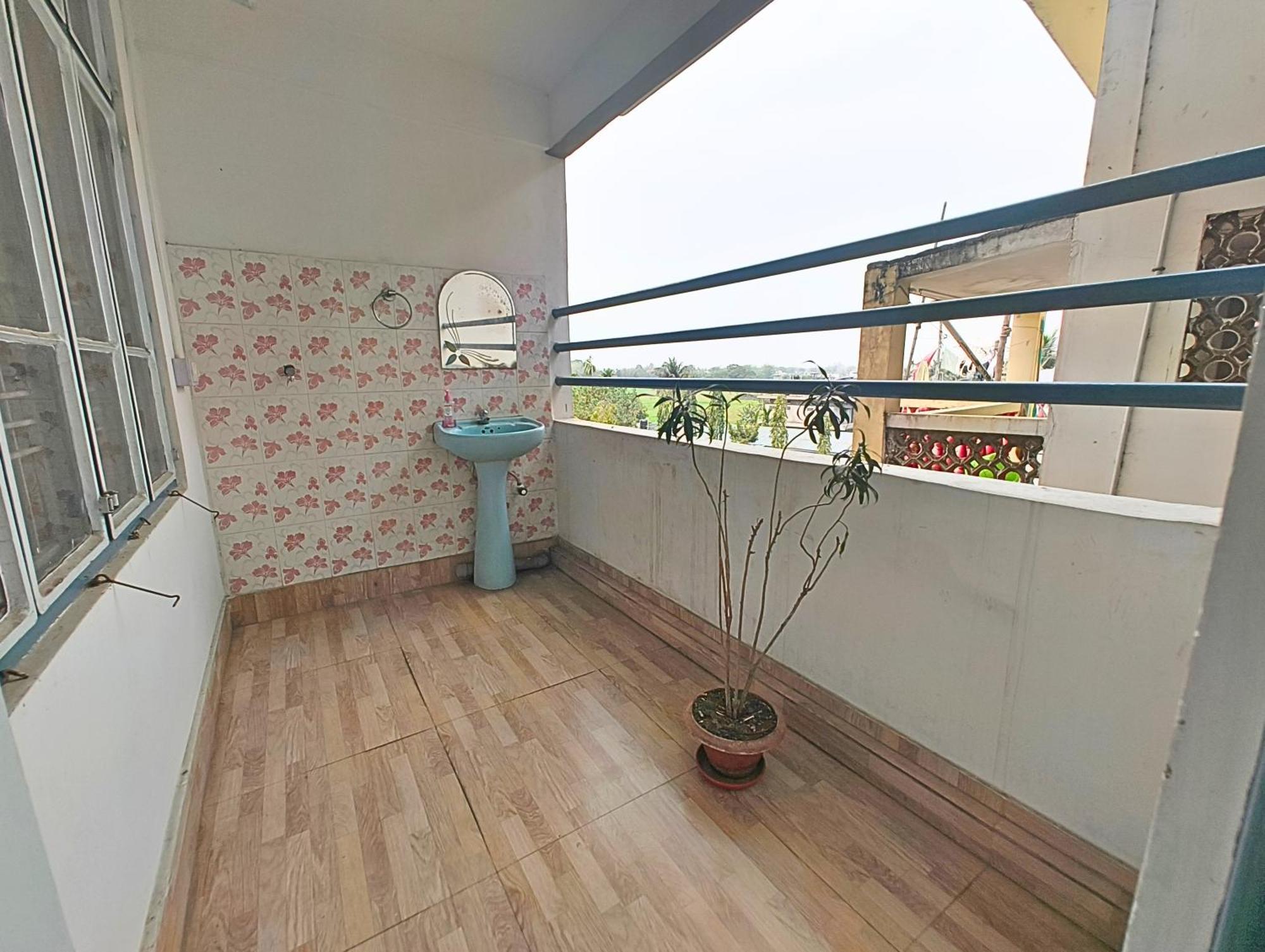 Taj Residency Holiday Homestay -Entire 1Bhk & 2Bhk Private Apartments -Call 767Ooo54Oo Jorhāt Exteriér fotografie