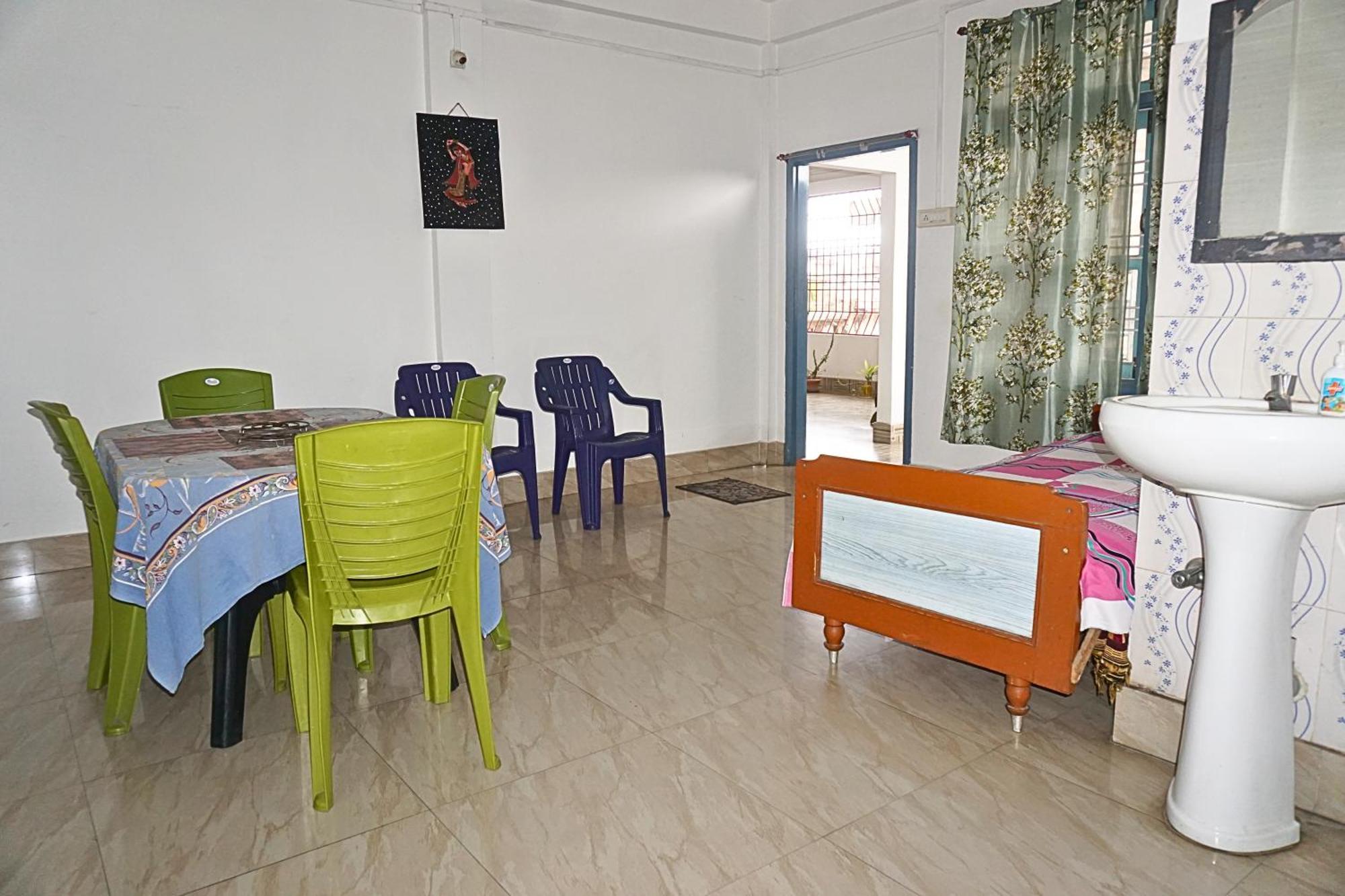 Taj Residency Holiday Homestay -Entire 1Bhk & 2Bhk Private Apartments -Call 767Ooo54Oo Jorhāt Exteriér fotografie
