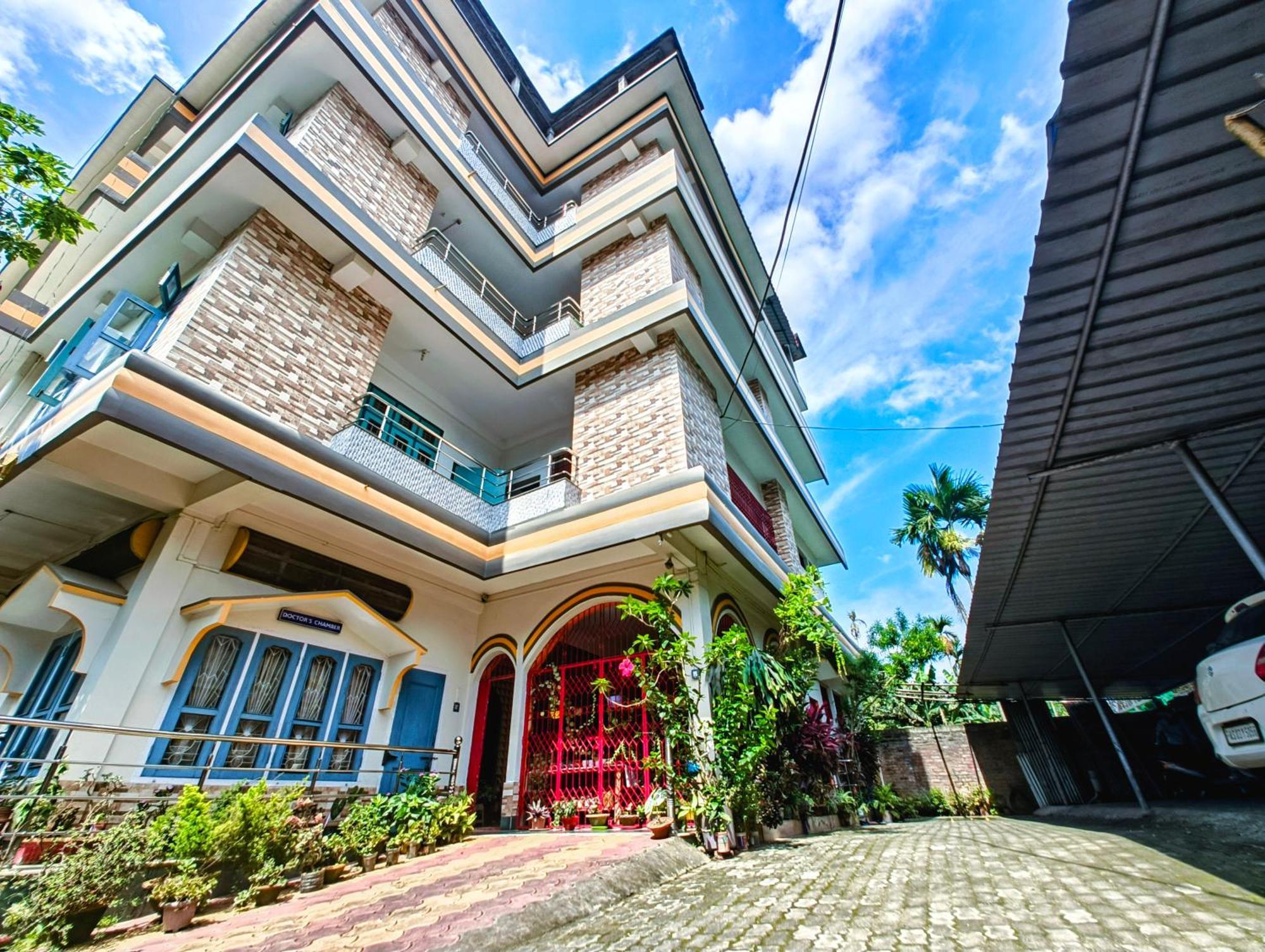 Taj Residency Holiday Homestay -Entire 1Bhk & 2Bhk Private Apartments -Call 767Ooo54Oo Jorhāt Exteriér fotografie